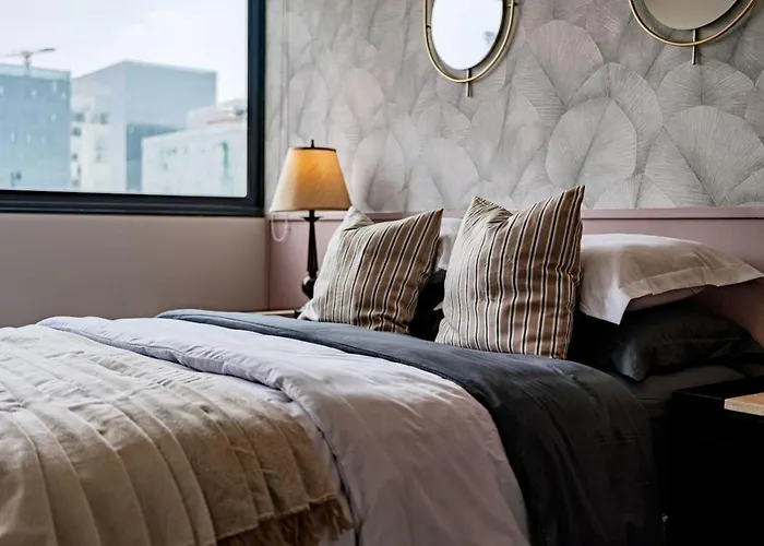 Sleek High-rise With Pool, Gym, Jacuzzi & Bbq Area Mexico City