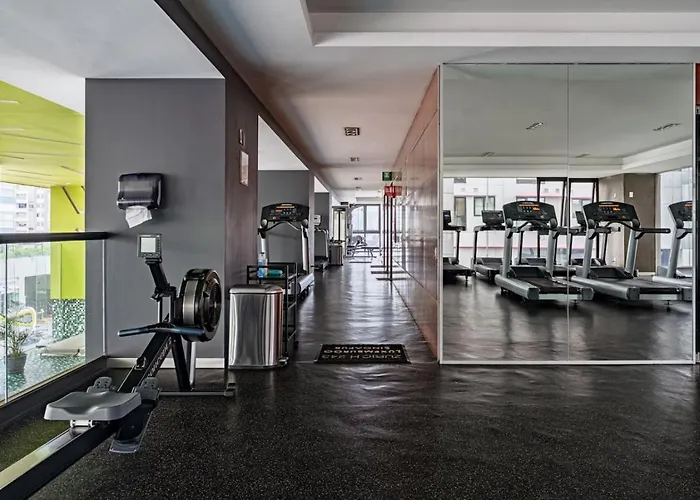 Sleek High-rise With Pool, Gym, Jacuzzi & Bbq Area Apartment Mexico City